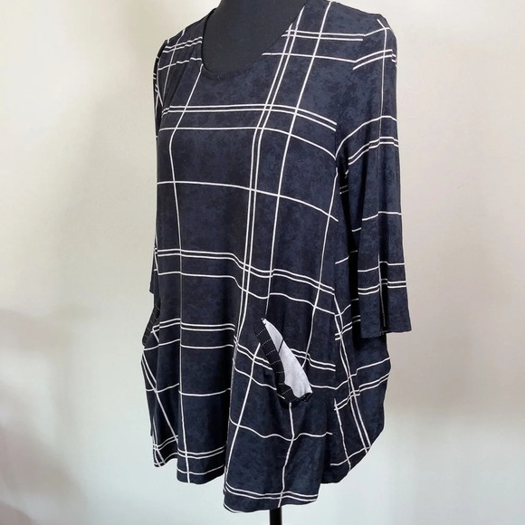 Alembika Windowpane Mineral Wash 3/4 Sleeve Pocket Tunic - Picture 3 of 14